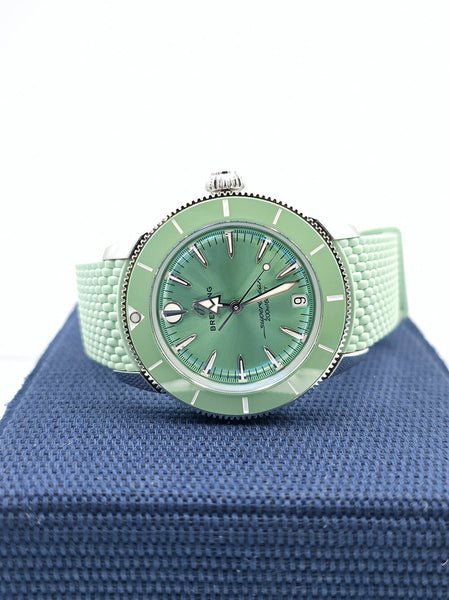 Pre-Owned Breitling Superocean Heritage Automatic 36 Watch A10390