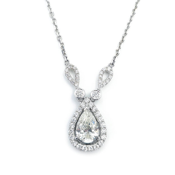 18K White Gold Diamond Pendant Necklace US922745801D